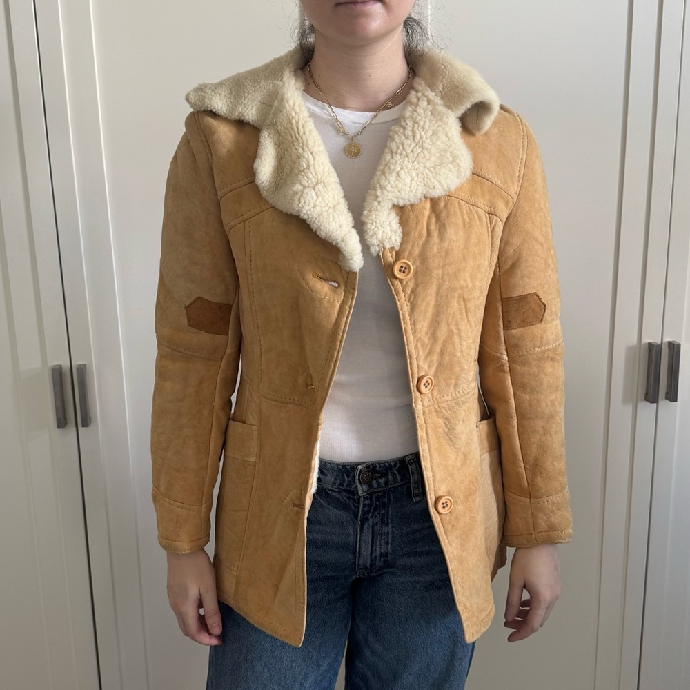 Vintage 1980s Real Shearling Blazer – Cream Fur Trim, Slim Fit, Size M